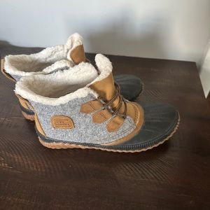 Sorel booties